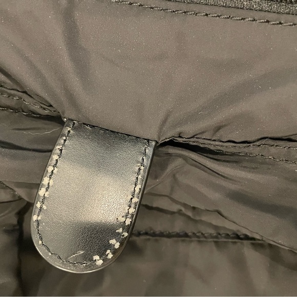 Pre owned in great condition Marc by Marc Jacobs Black
Quilted Nylon Crosby #555 - Picture 5 of 16